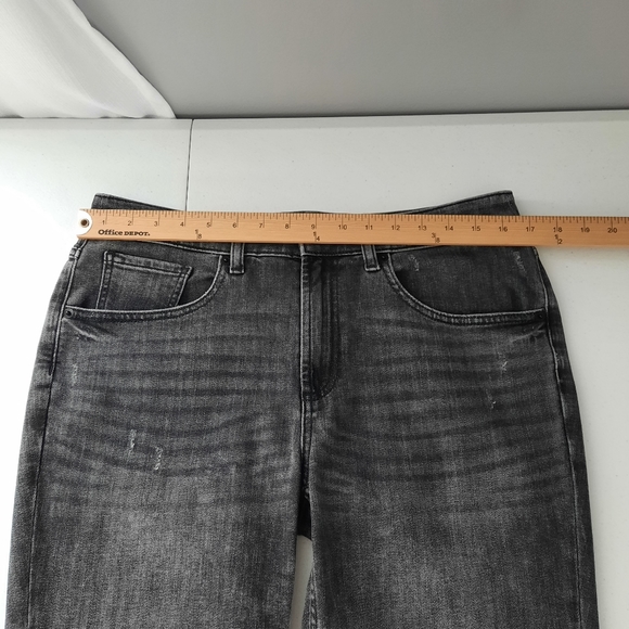 Chico's Gray Acid Wash Boyfriend Ankle Jeans size 6 - Picture 7 of 12